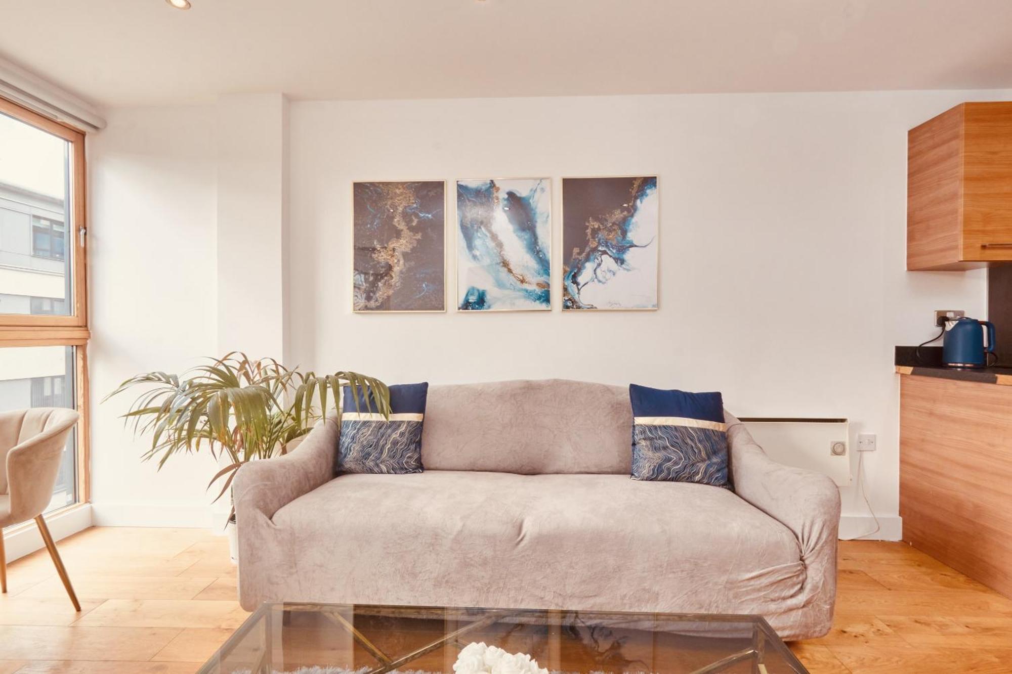 Central Leeds Dock Apt&Free Secure Parking! 외부 사진